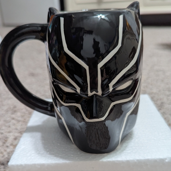 Marvel Avengers Black Panther Sculpted Mug - Picture 6 of 7
